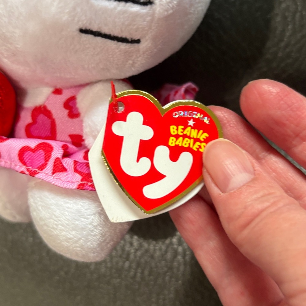 Hello kitty ty beanie baby kitty in heart leopard dress holding heart - Picture 4 of 6